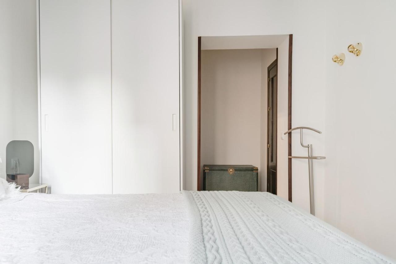 Apartamento Con Solera En El Corazon De Triana Sevilla Buitenkant foto